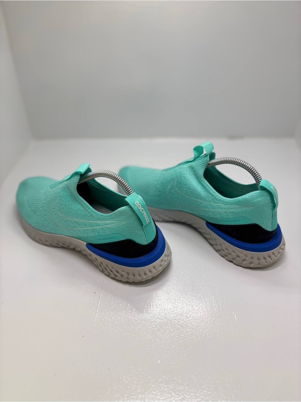 Nike React Phantom Run Flyknit Women's 11 Mint Aqua Running Shoes Slip On Sneake - Picture 7 of 12